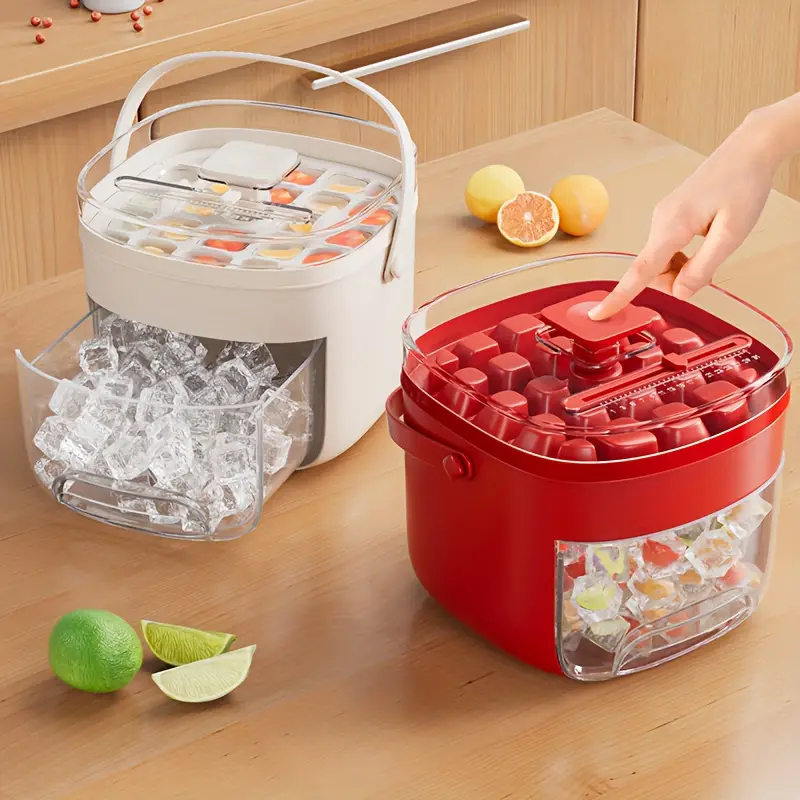 Press-type Convenient Outdoor Portable Ice Tray Large Capacity Ice Bucket 48 Large Ice Maker Food Grade Plastic Storage Tray Essential Kitchen Gadget