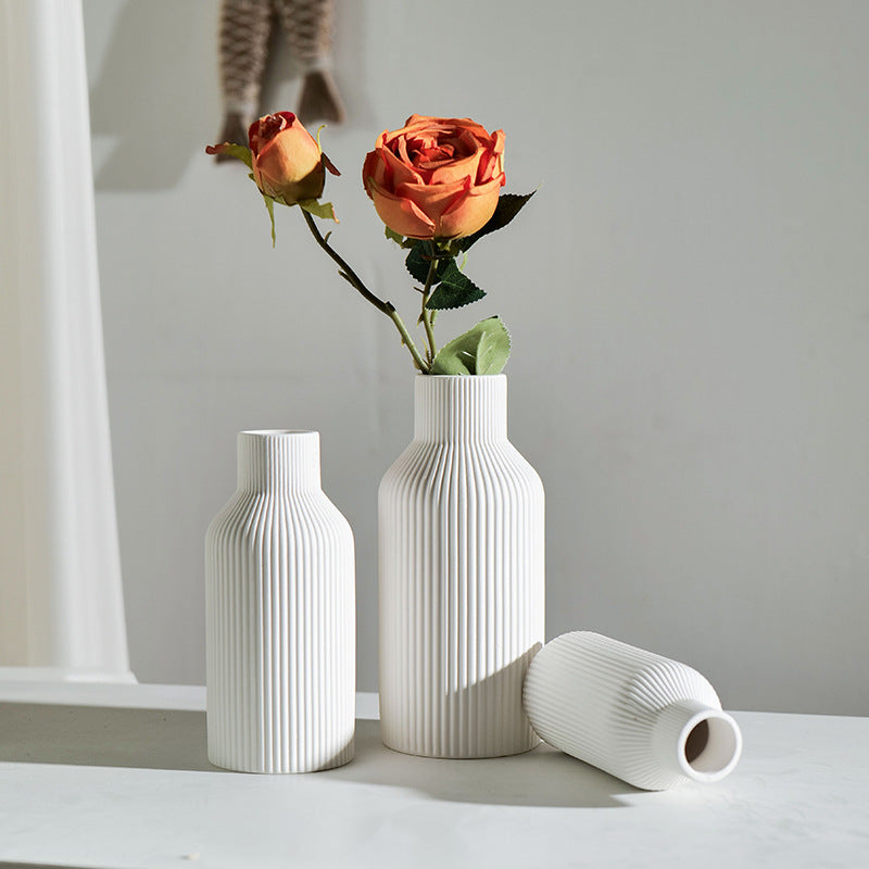 Retro Ceramic Vase Three-Piece Set